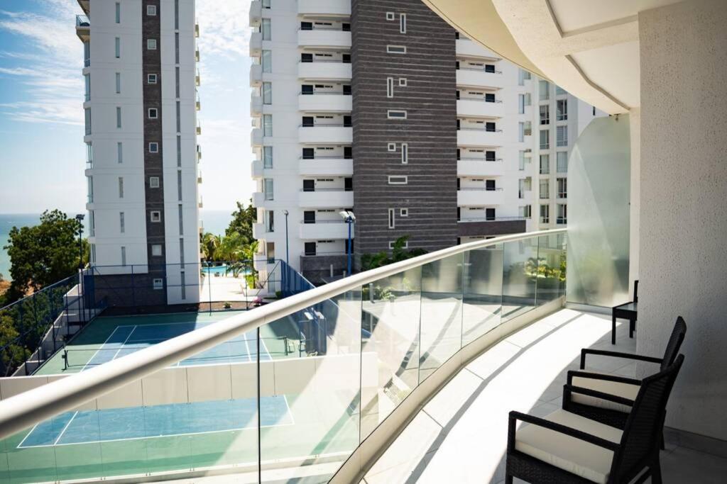 M3 Lujoso Y Comodo Departamento Con Playa 2 Piscinas Cancha De Tenis Jacuzzi Seguridad 24 Horas Манта Екстериор снимка