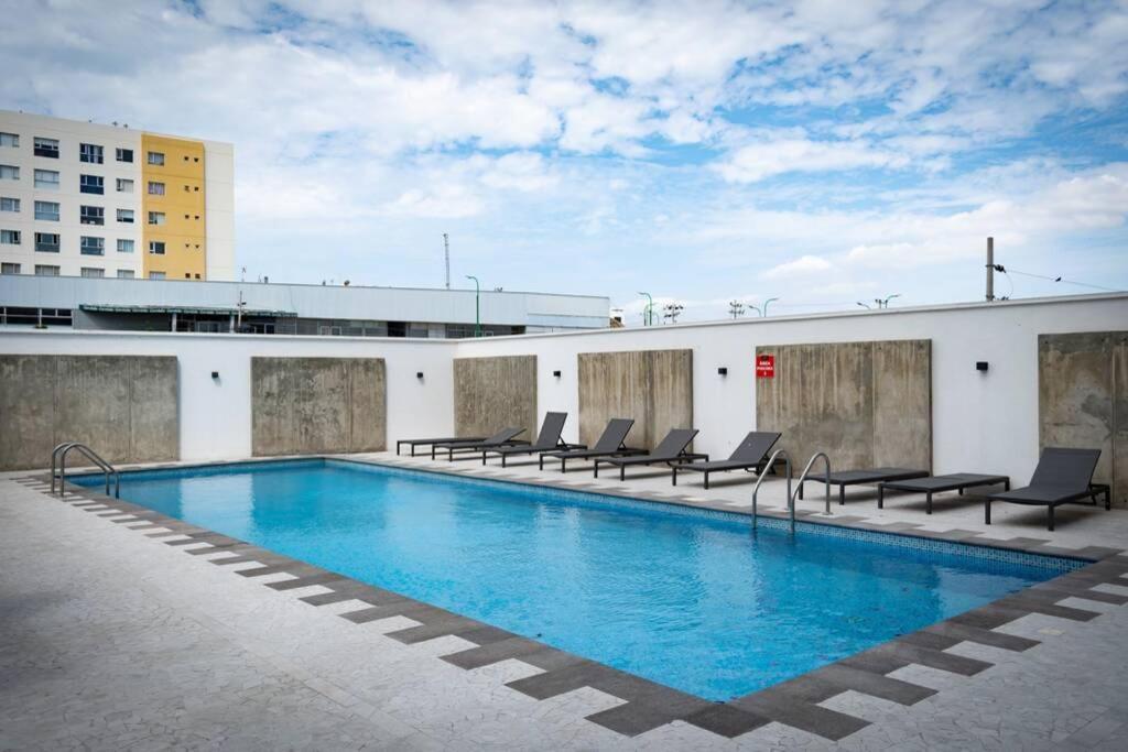 M3 Lujoso Y Comodo Departamento Con Playa 2 Piscinas Cancha De Tenis Jacuzzi Seguridad 24 Horas Манта Екстериор снимка